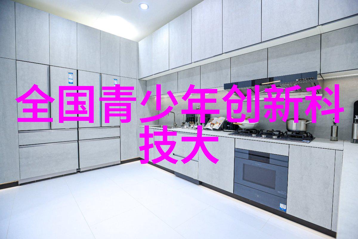 雷蒙机的振翅磨碎坚硬绽放新生