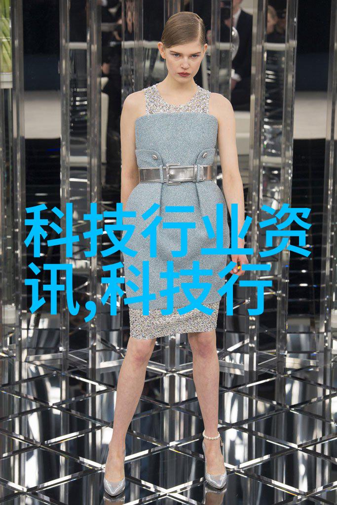 恶魔的小宠妻诱惑与背叛的爱恋