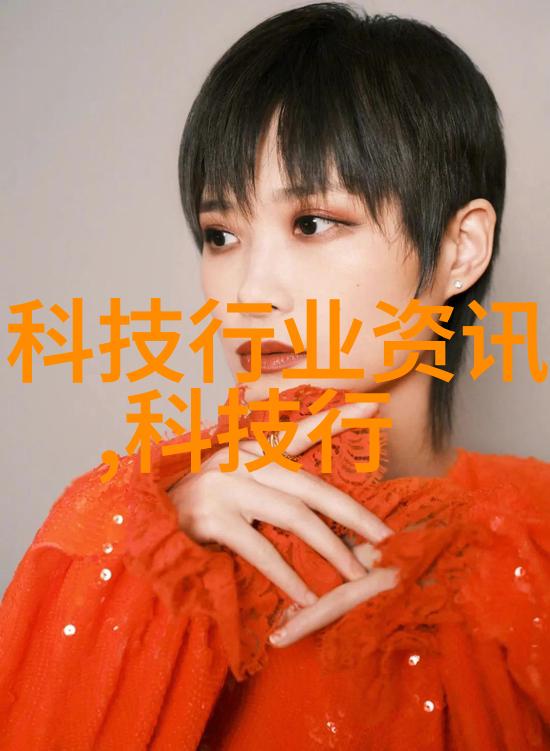 夜行汽车的哀嚎城市之声中的疼痛呼唤