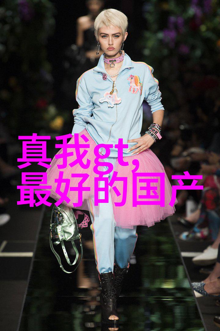 田间欢春耕里的歌谣与微笑