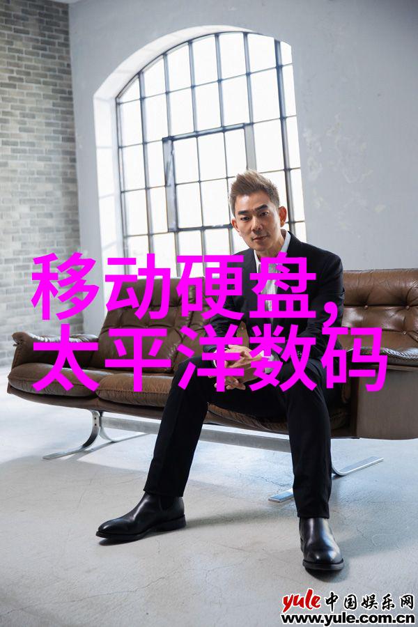 大型万能粉碎机究竟是如何工作的