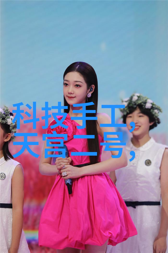 古典韵味与现代感融合中式客厅装修案例