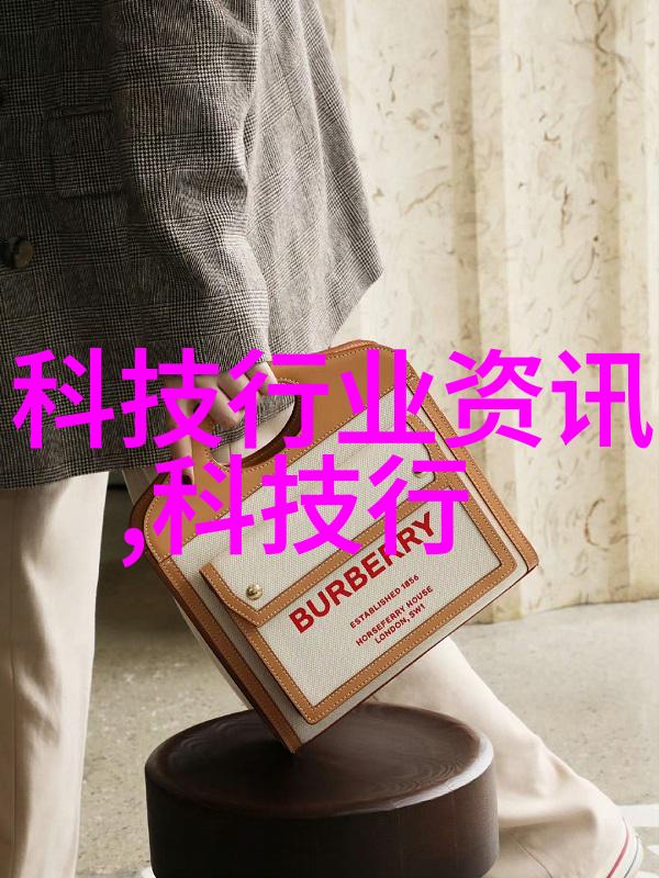 海洋深处的大气压环境及其生物适应性研究